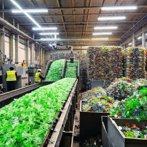 Фото по теме: Особенности вторичной переработки пластиковых бутылок.